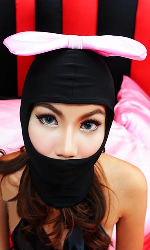 Sissy Big Bow Hood Sissy Big Bow Hood